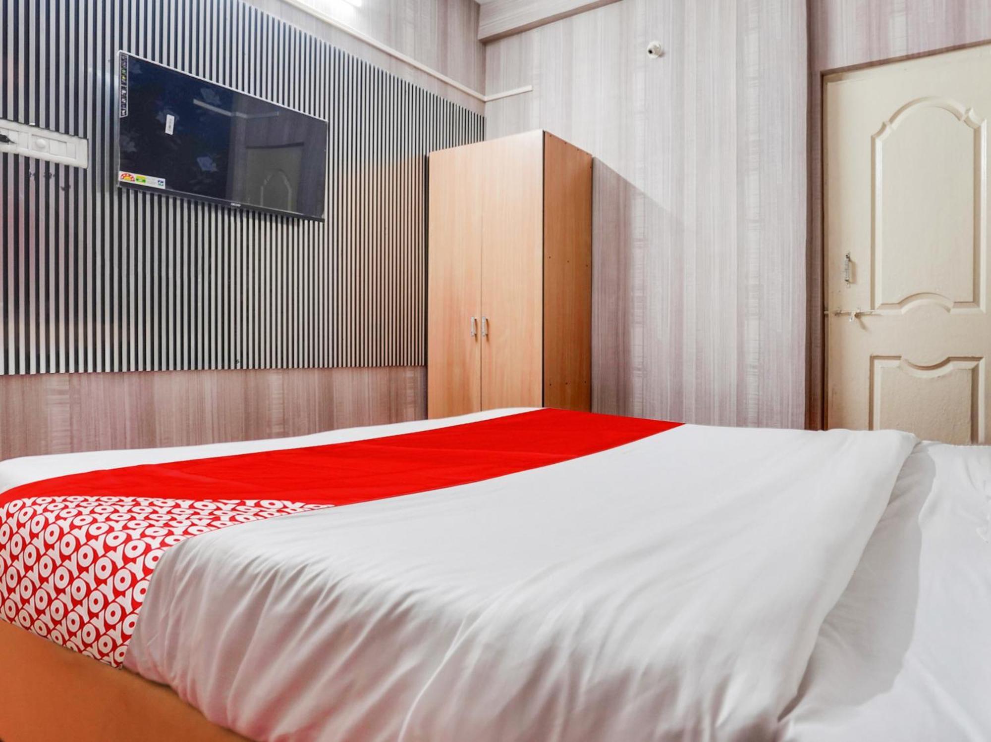 Hotel Royal Villa Inn Sakardarā エクステリア 写真