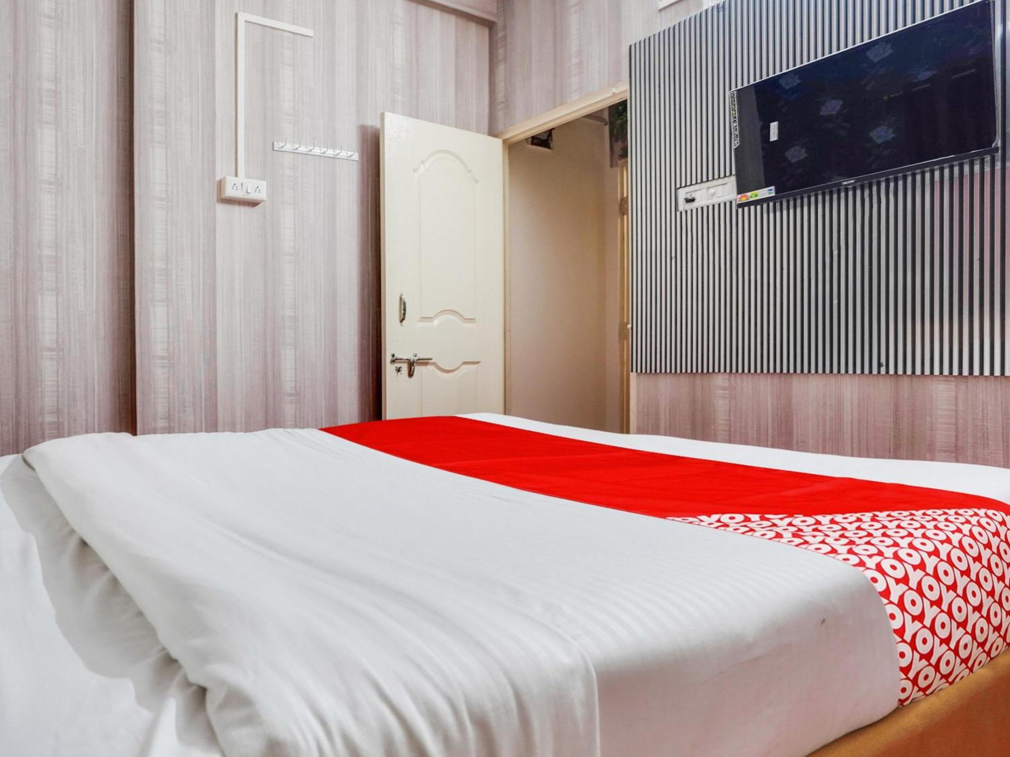 Hotel Royal Villa Inn Sakardarā エクステリア 写真