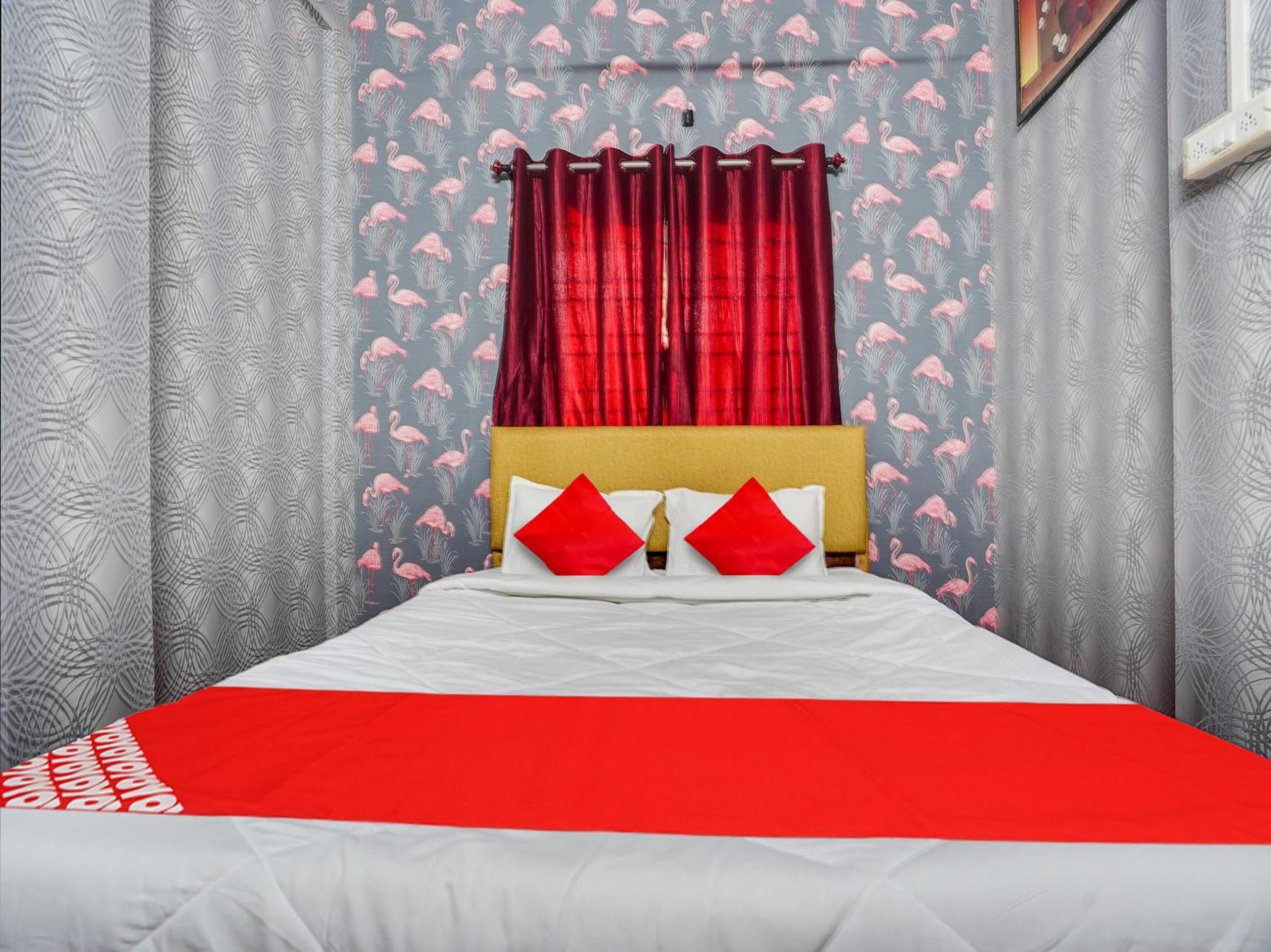 Hotel Royal Villa Inn Sakardarā エクステリア 写真